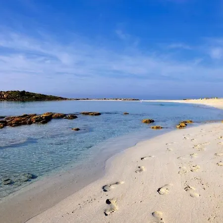 “beautiful Trident Beach Front Suite” *