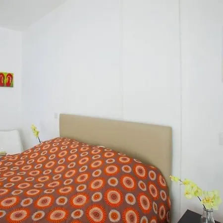Villa “beautiful Trident Beach Front Suite” *