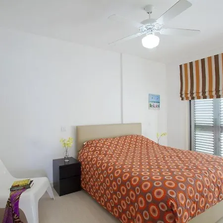 “beautiful Trident Beach Front Suite” Villa *