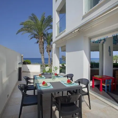 “beautiful Trident Beach Front Suite”