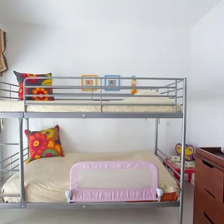 “beautiful Trident Beach Front Suite” Paralimni